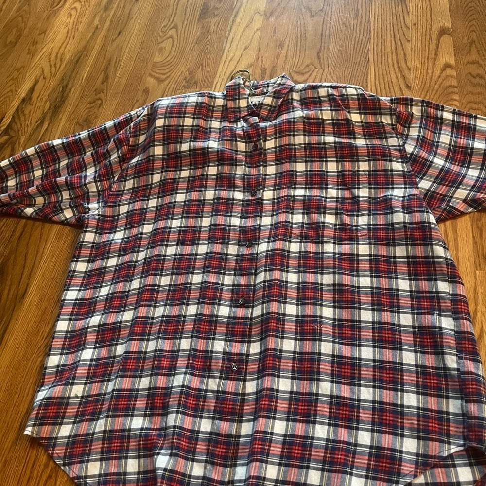 Mother’s Work Maternity shirt small.